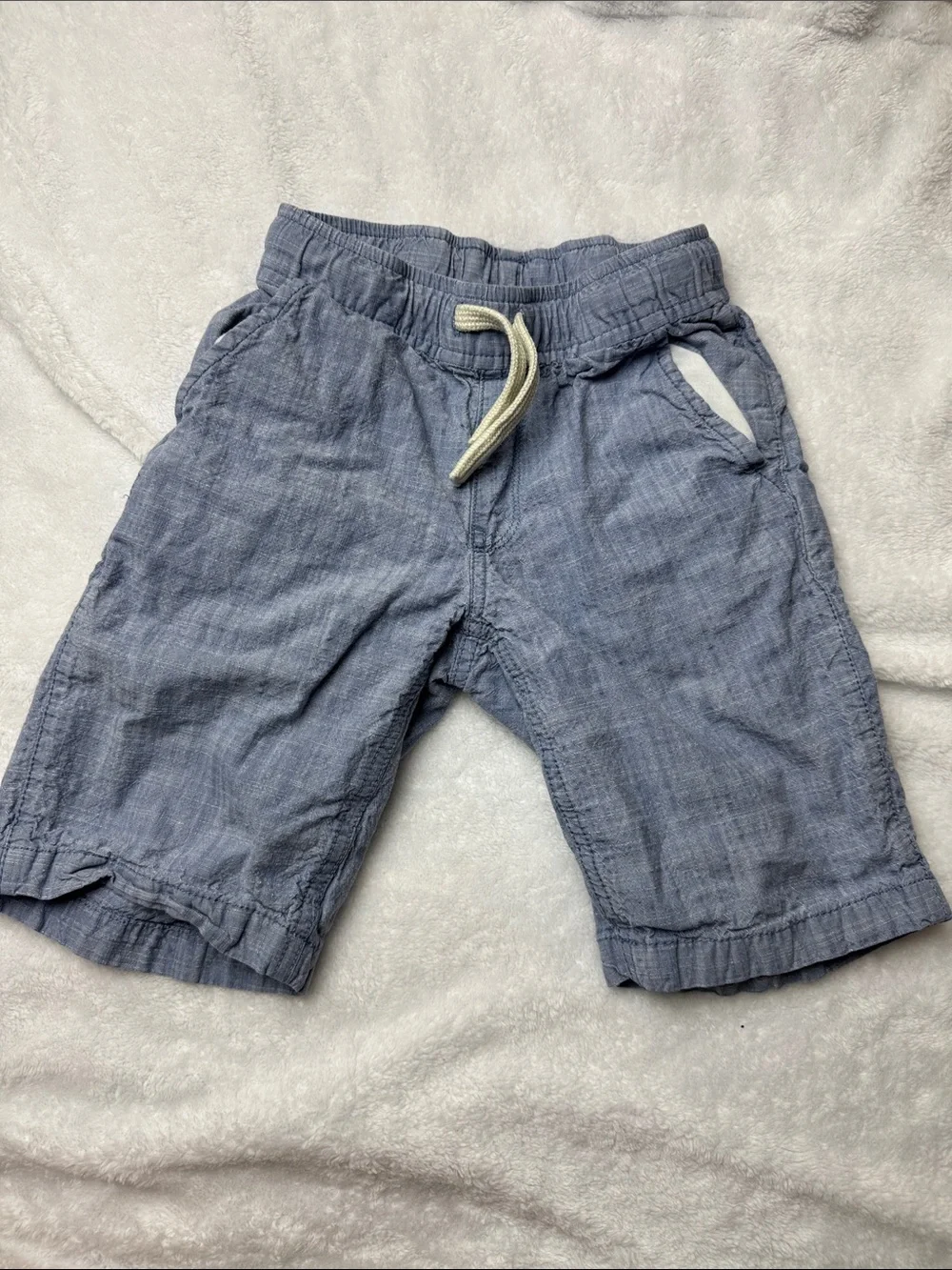 The Children's Place Light Blue Chambray Drawstring Shorts | Boys size 7